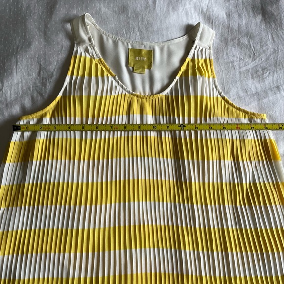 Anthropology Maeve pleated blouse - Picture 4 of 5